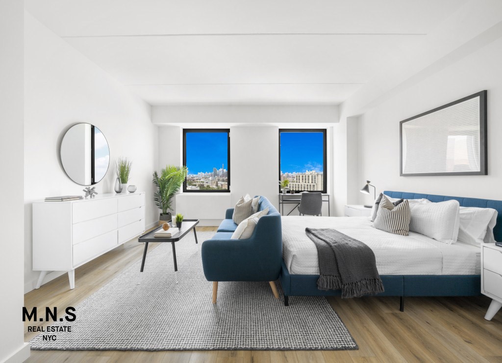 Listing photo 1 of 13