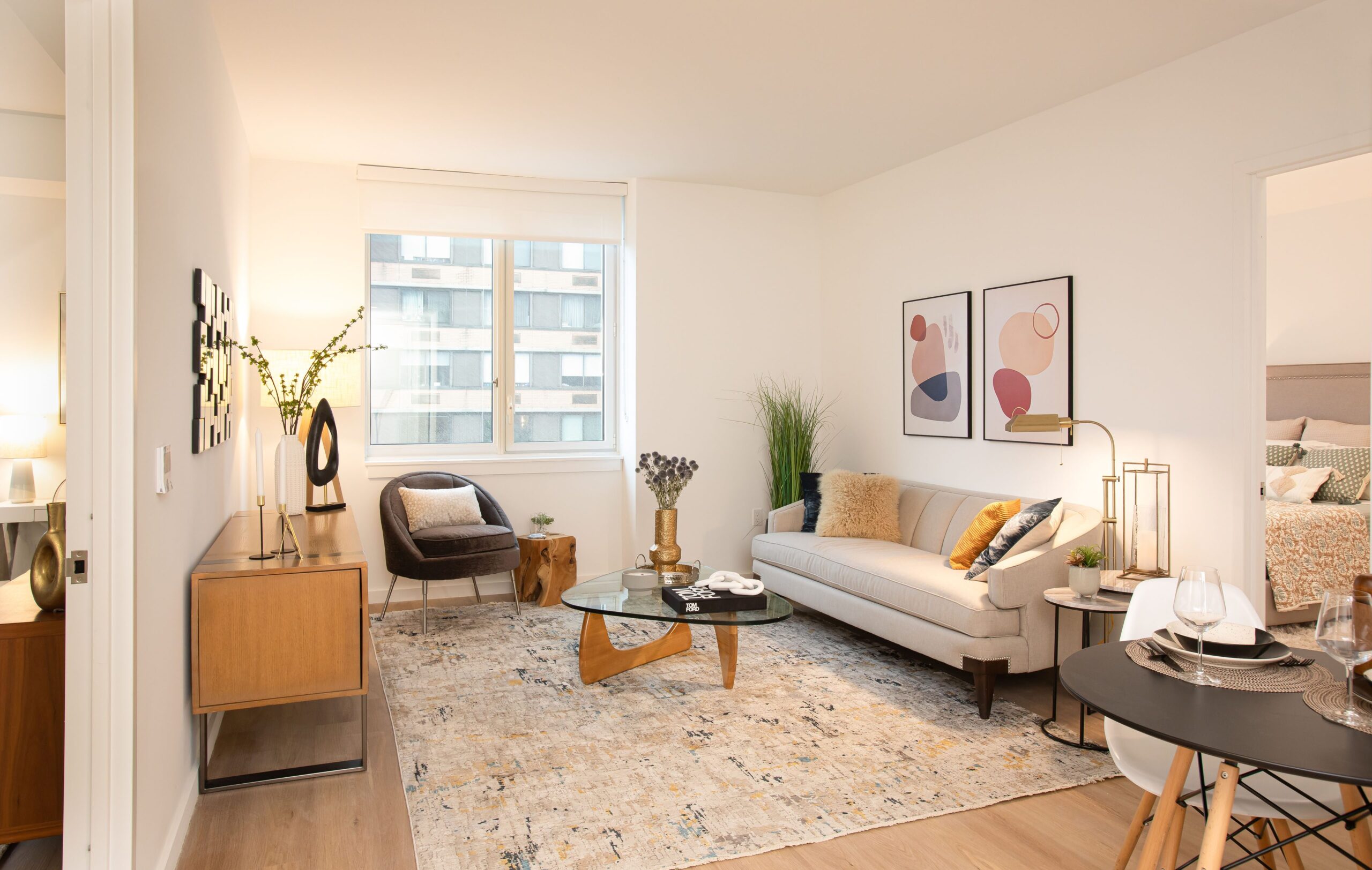 Listing photo 1 of 7