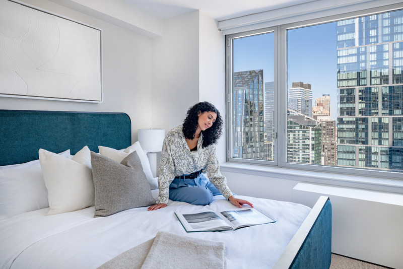 Listing photo 1 of 33