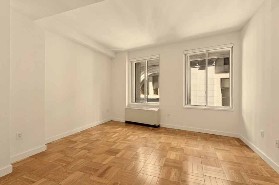 Listing photo 1 of 22