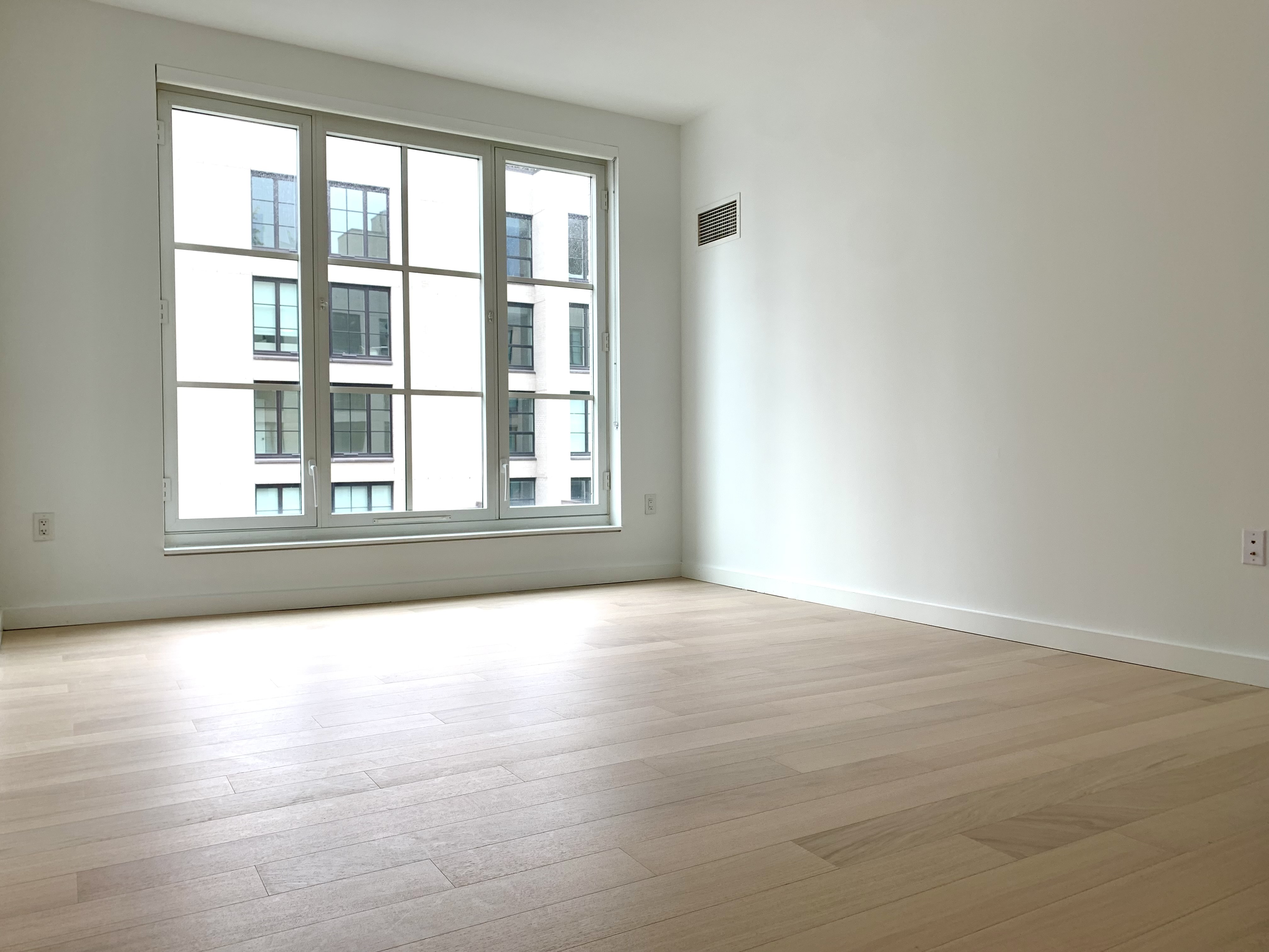 Listing photo 1 of 27