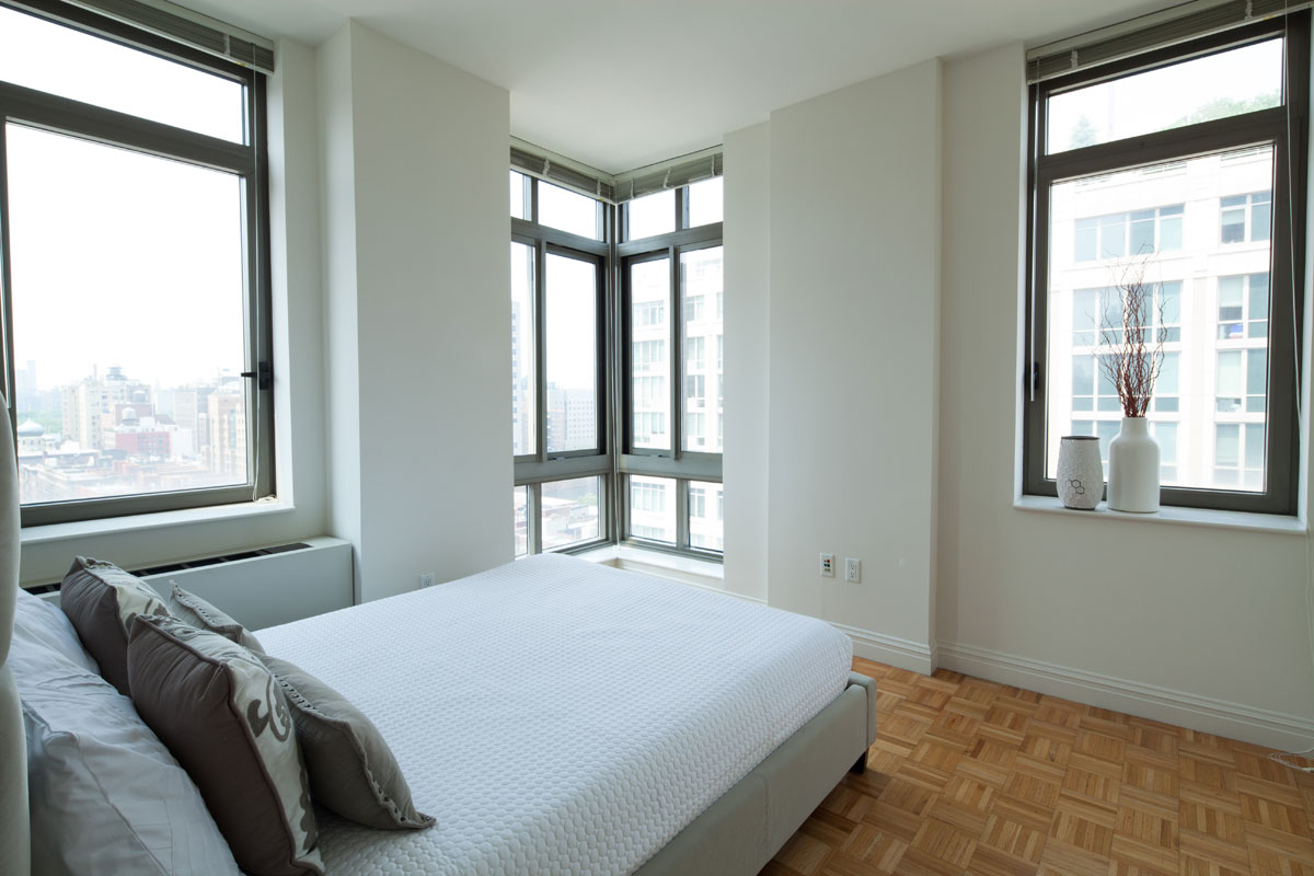 Listing photo 1 of 6