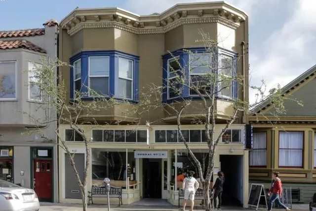 Listing photo 1 of 5