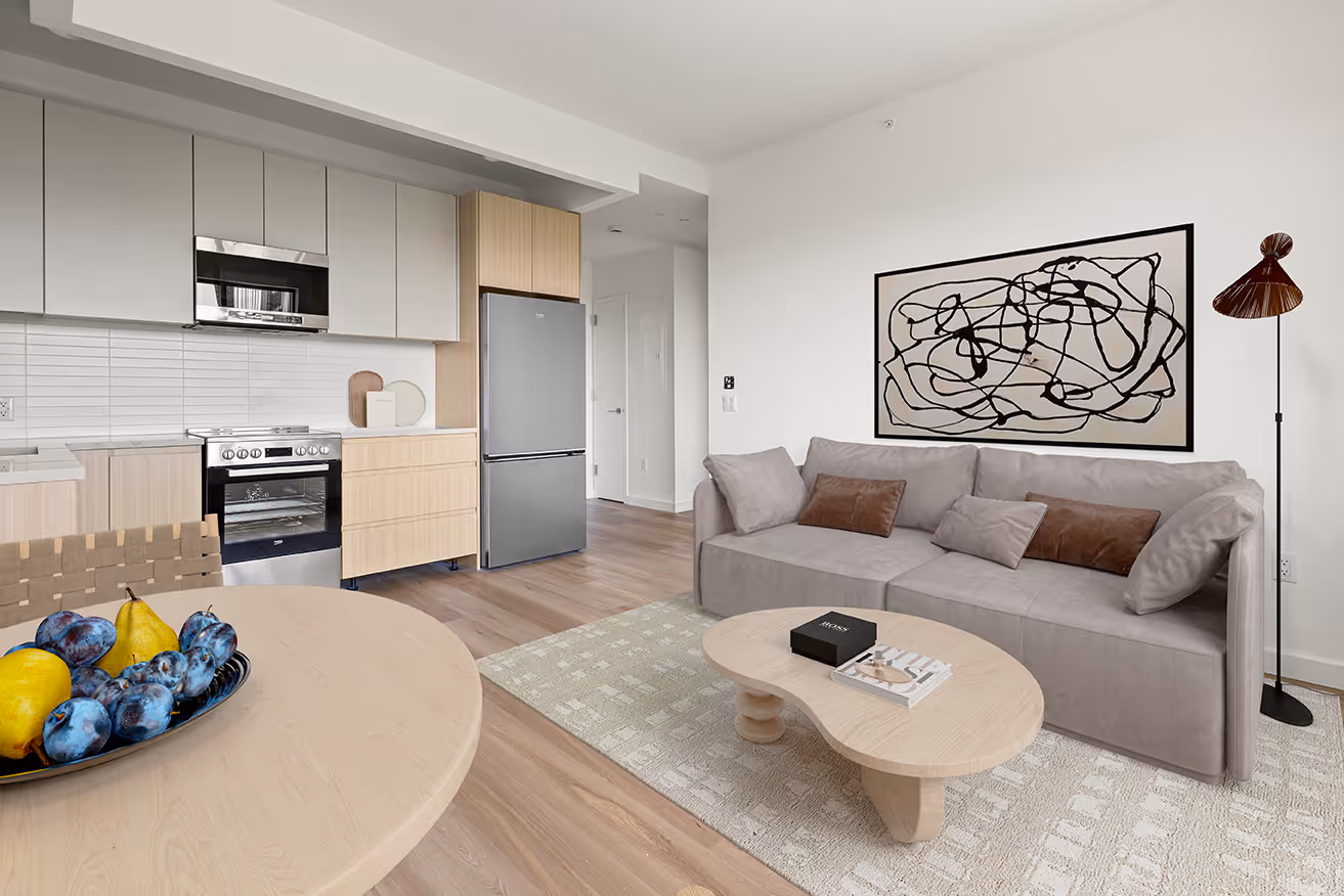 Listing photo 1 of 7