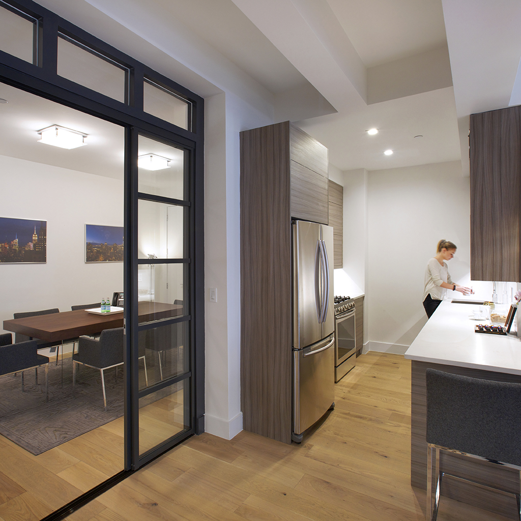 Listing photo 1 of 6