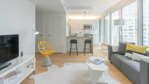 Listing photo 1 of 7