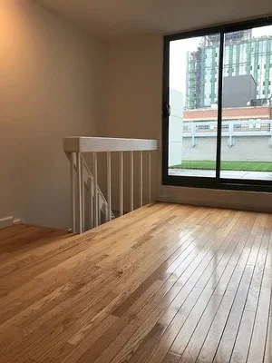 Listing photo 1 of 7