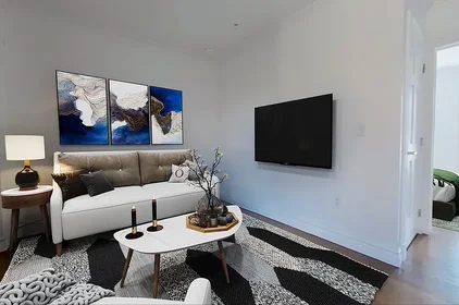 Listing photo 1 of 4