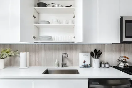 Listing photo 1 of 7