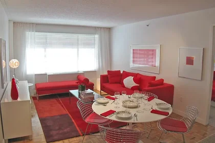 Listing photo 1 of 7