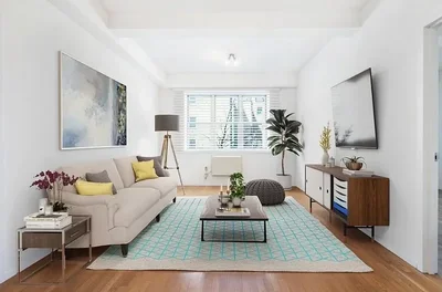 Listing photo 1 of 6