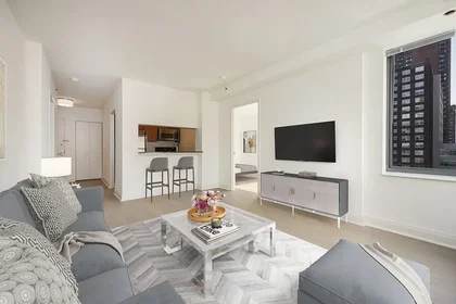 Listing photo 1 of 4