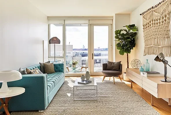 Listing photo 1 of 48