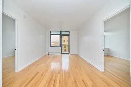 Listing photo 1 of 6