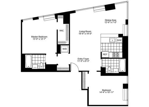 Listing photo 1 of 9