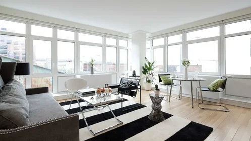 Listing photo 1 of 12