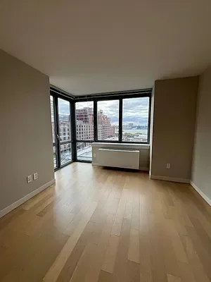 Listing photo 1 of 23