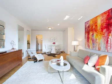 Listing photo 1 of 7