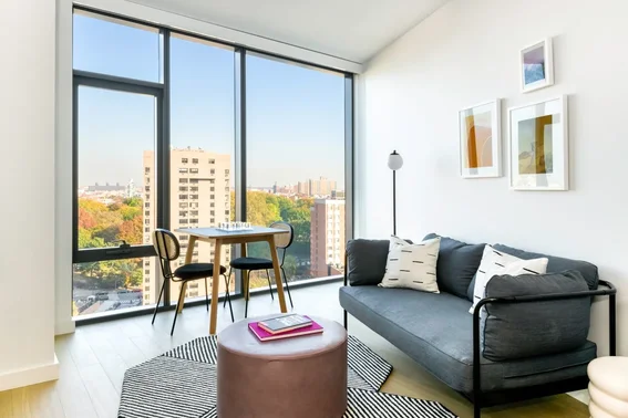 Listing photo 1 of 43