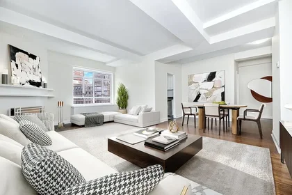 Listing photo 1 of 6