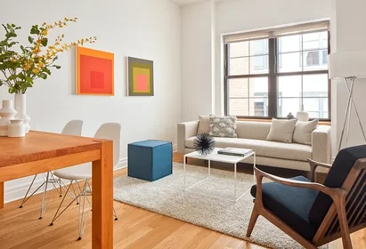 Listing photo 1 of 10