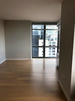 Listing photo 1 of 4