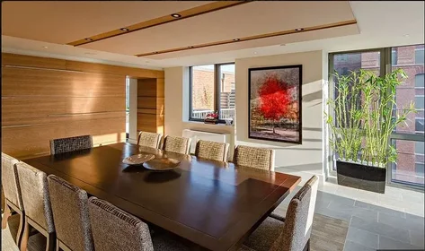 Listing photo 1 of 4