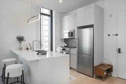 Listing photo 1 of 23