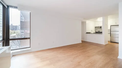 Listing photo 1 of 6