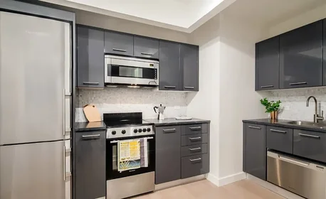 Listing photo 1 of 29