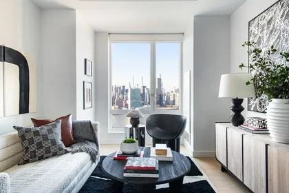 Listing photo 1 of 6