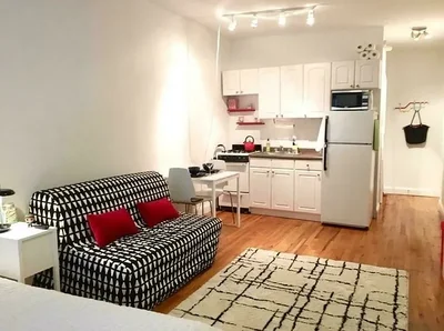 Listing photo 1 of 3