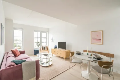 Listing photo 1 of 6