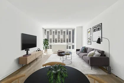 Listing photo 1 of 9