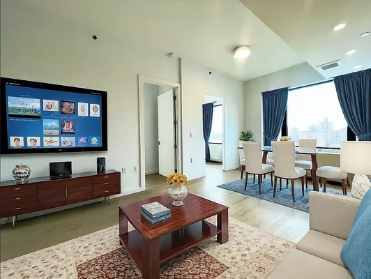 Listing photo 1 of 6