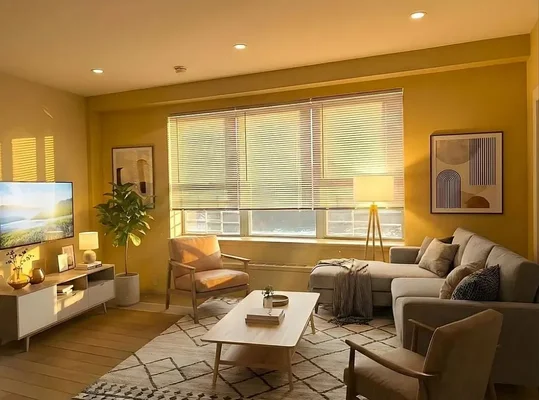 Listing photo 1 of 4