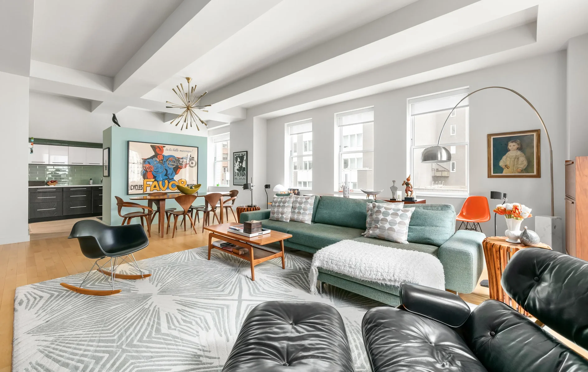 Listing photo 1 of 5