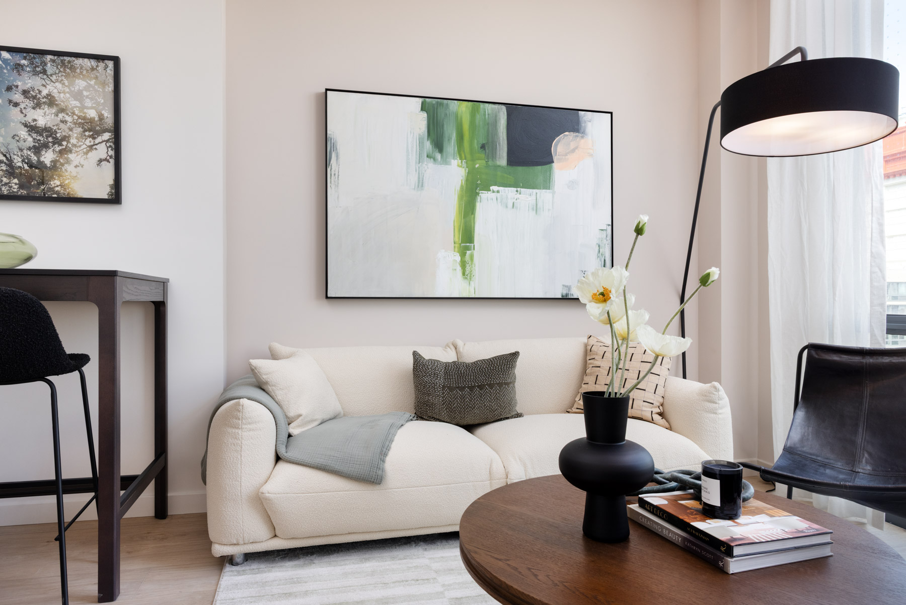 Listing photo 1 of 5