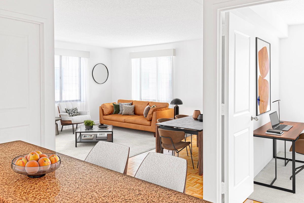 Listing photo 1 of 15