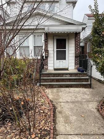 Listing photo 1 of 5