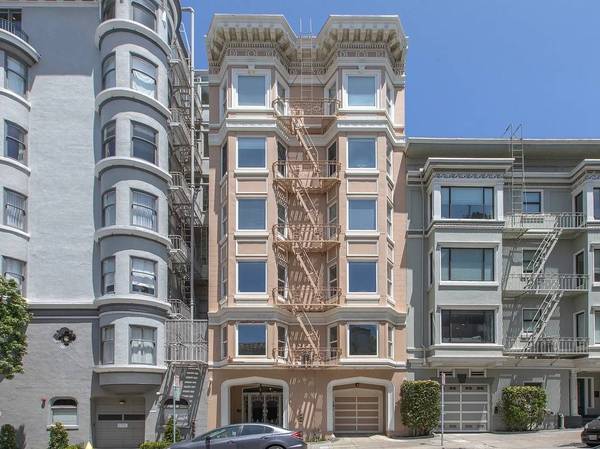 Listing photo 1 of 5