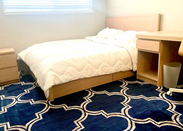 Listing photo 1 of 4