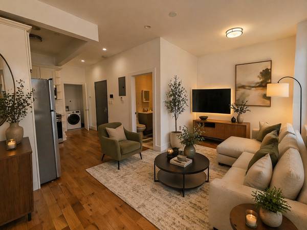 Listing photo 1 of 5