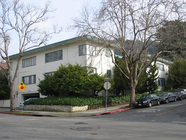 Listing photo 1 of 5