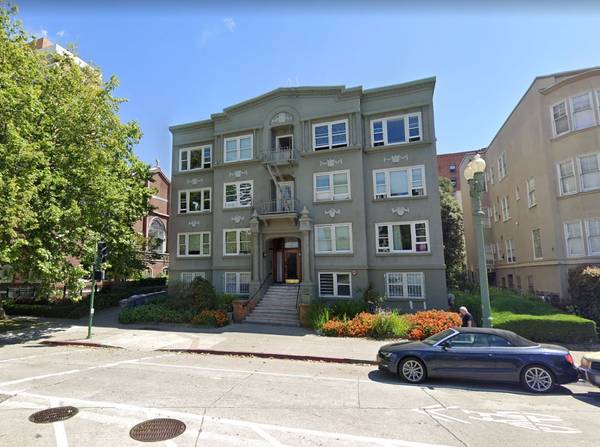 Listing photo 1 of 5