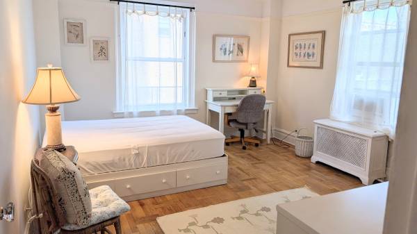 Listing photo 1 of 3