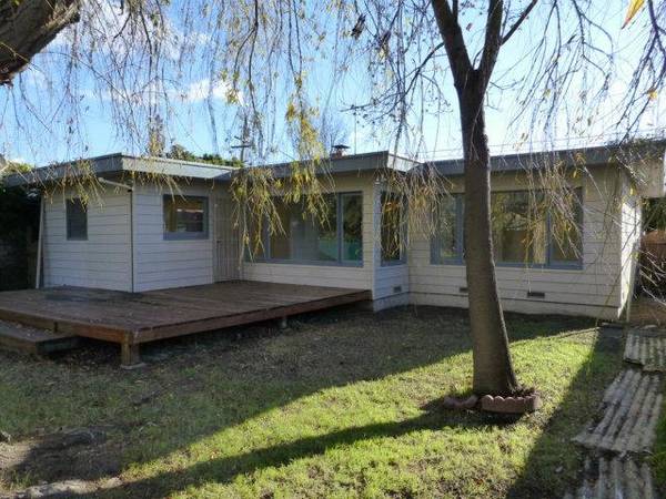 Listing photo 1 of 5