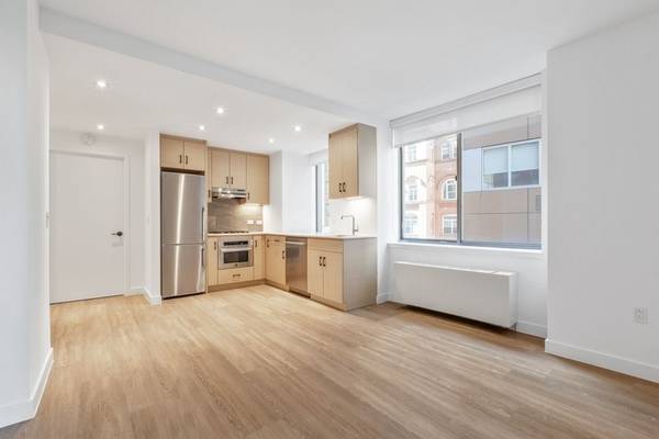 Listing photo 1 of 5