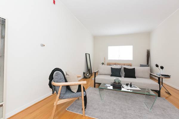 Listing photo 1 of 5