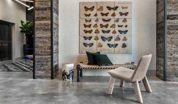 Listing photo 1 of 5